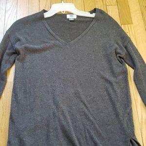 Old navy v neck sweater